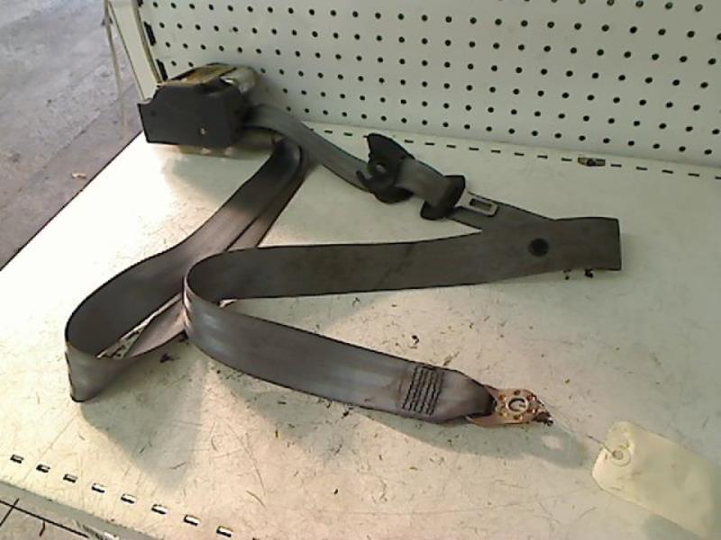 Ceinture avant droit Volkswagen PASSAT 4 PHASE 1 (1998) en ligne maintenant